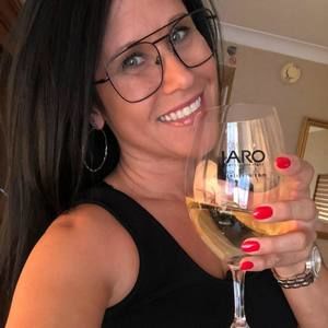 Meet your Posher, Johanne